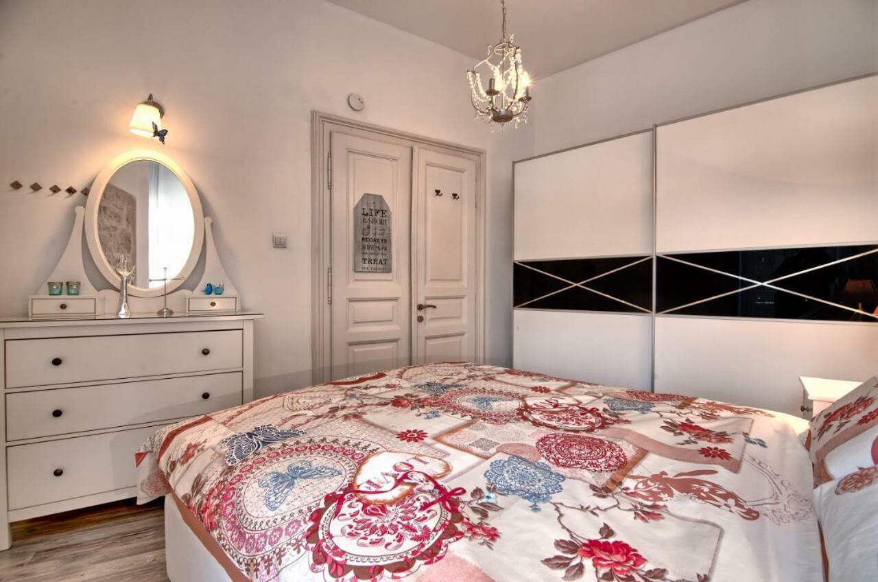 דירות PUY Luxury With Sea View מראה חיצוני תמונה
